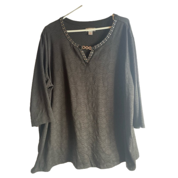 PLUS size tradition 3X black short sleeve top metal detail on neckline - Picture 1 of 4